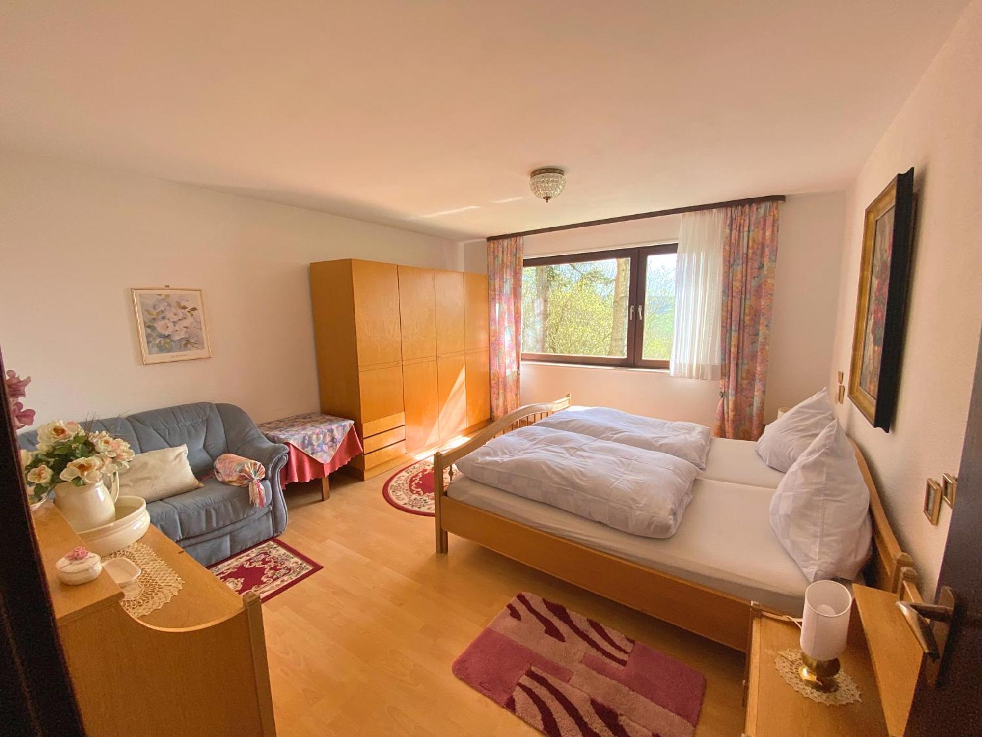 Ferienwohnung Rhoenpanorama Gersfeld Eksteriør billede
